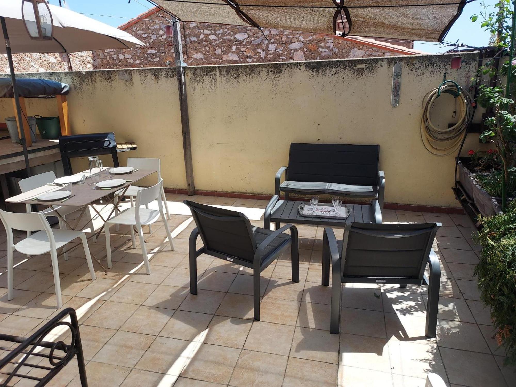 Albasud - Appartement Meuble Avec Terrasse - Salses Le Chateau 66 Exterior photo